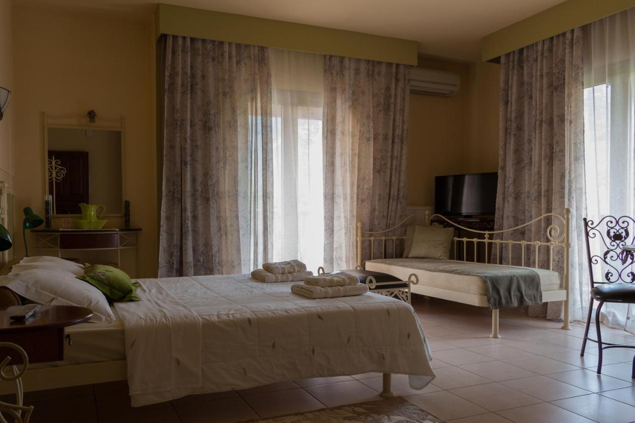 Akrolimnion Hotel Ioannina Luaran gambar