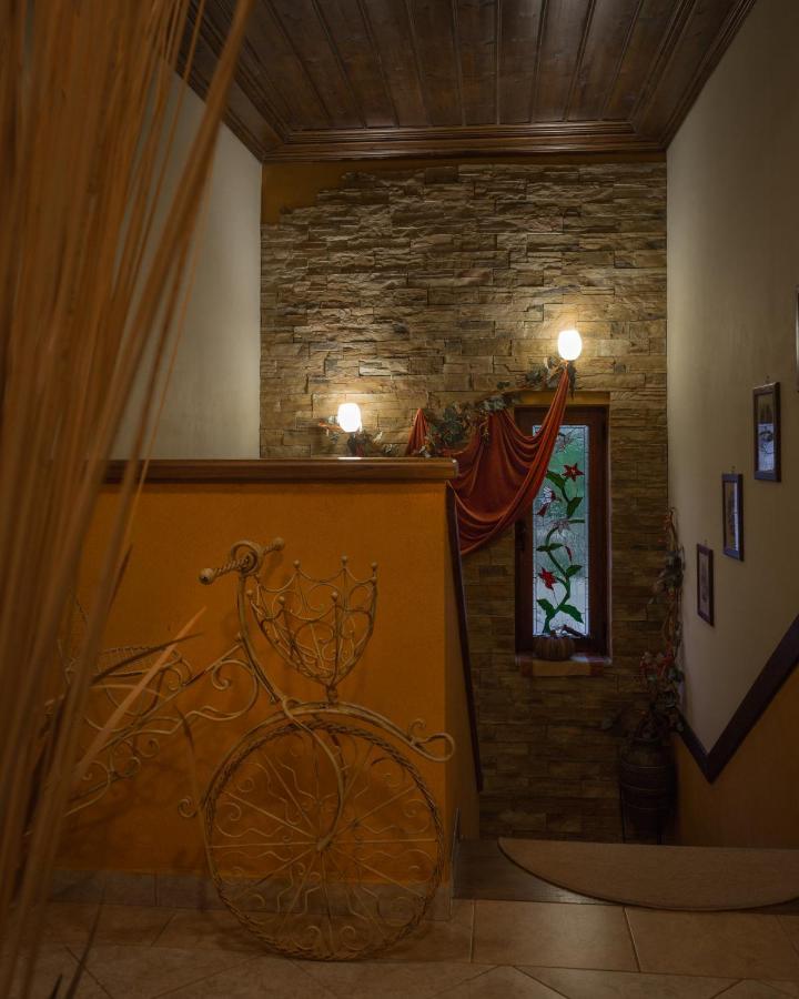 Akrolimnion Hotel Ioannina Luaran gambar